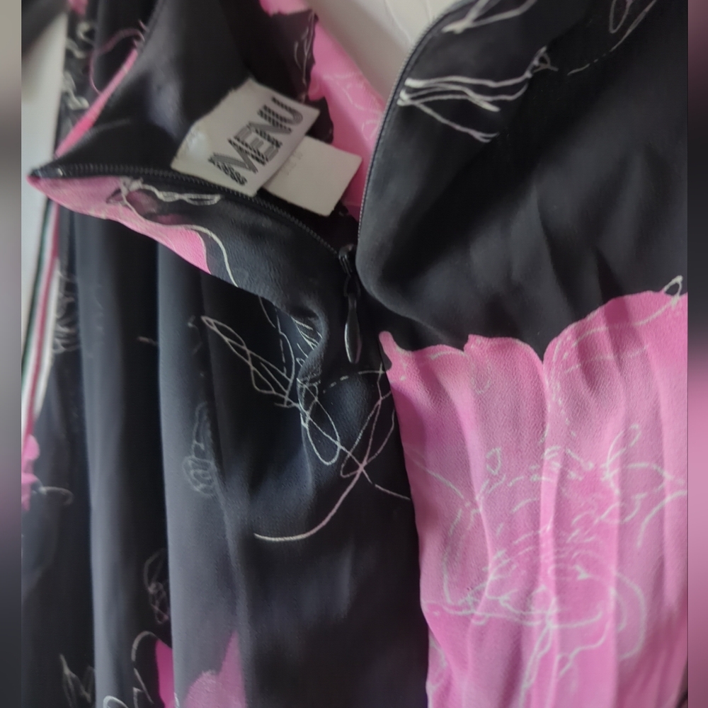 Menu 👗Designer Floral Sleeveless Dress Size 16 Black Pink White Fully lined - Picture 9 of 13